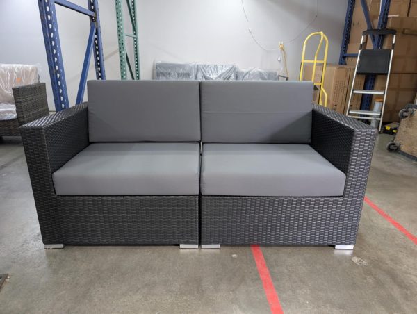 Havana Loveseat