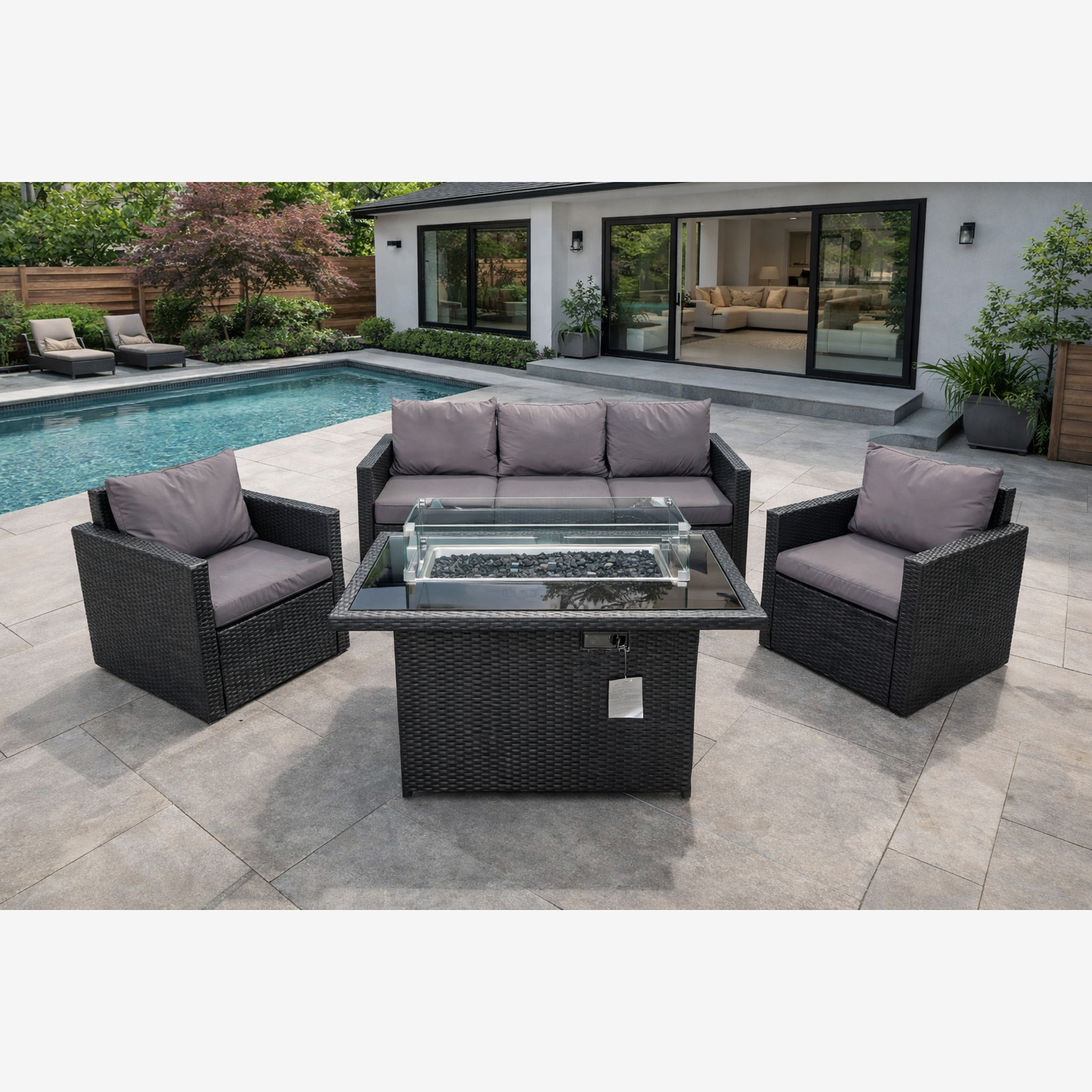 Boston Conversation Set With Fire Table